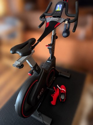 Bicicleta de Spinning Cadenza S40