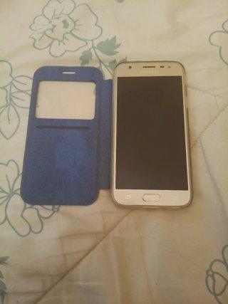 Móvil Samsung con Funda