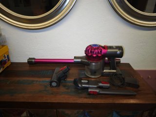 Aspiradora sin cable Dyson V6 Fucsia