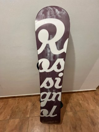 Tabla de Snowboard Rossignol con fijaciones.
