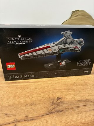 LEGO Star Wars Venator-Class Attack Cruiser