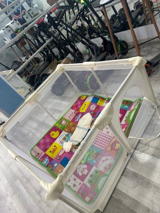 Parque Infantil de Juegos Beige