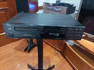 Reproductor de CD Denon DCD-725 ( LEER)