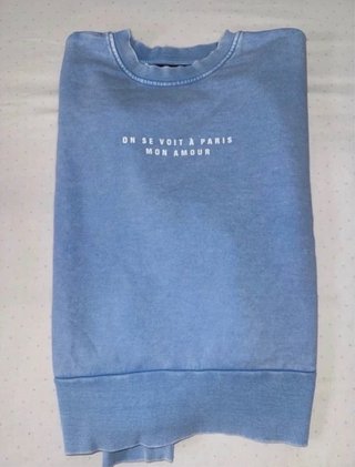 Sudadera despintada azul y blanca , talla xs ancha