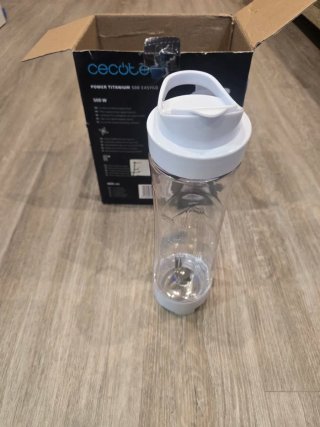 Vaso  tapa y cuchillas power titanium 500 easygo