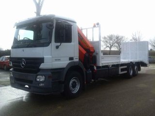 Mercedes ACTROS 25 32-CAMIONES PORTAMAQUINARIAS
