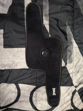 Rodillera Everlast Negra
