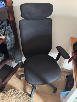 Silla de escritorio negra