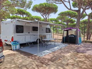 Caravana Knaus Sudwind 550QK