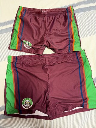 2 Bañadores Greenwich School. Uno talla 10 y 18