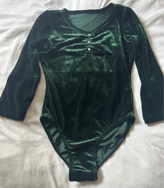Maillot de terciopelo verde esmeralda 4-5 años