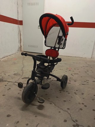 Triciclo Infantil con Capota Rojo