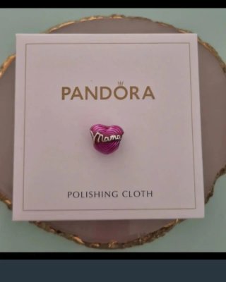 Charm Pandora Corazón Mama