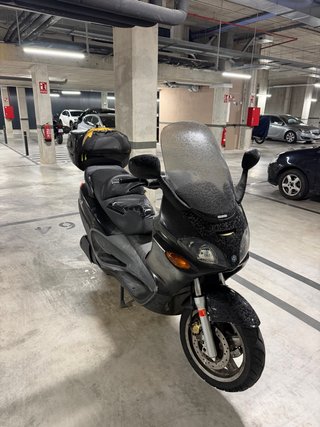 Maxi Scooter Piaggio X9 180cc