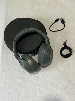 Auriculares Sony ULT WEAR verde gris matcha