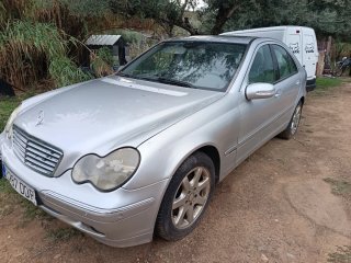 Mercedes-Benz Clase C 2005