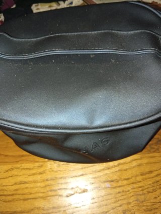 Bolso Negro entre dos y tres euros