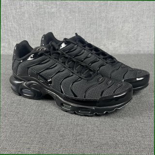 Nike Air Max Plus Triple Black Talla 43