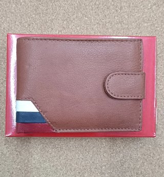 Cartera de caballero de cuero