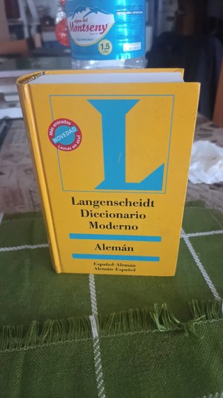 Langenscheidt diccionario moderno alemán: españ...