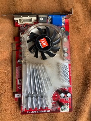 Tarjeta Gráfica ATI RX550