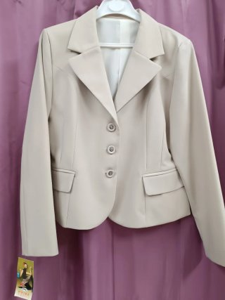 Americana de señora beige talla 46