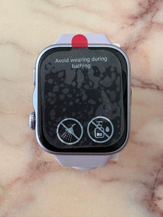 Smartwatch color violeta