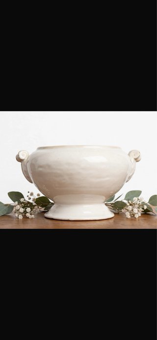 Sopera de Loza Blanca Vintage