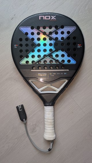 Pala Padel NOX AT10 Pro Cup Hard