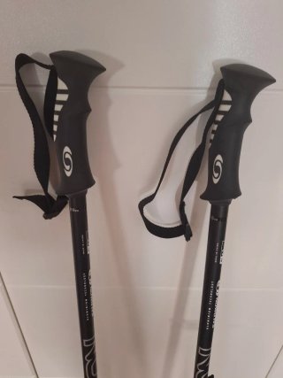 Bastones Esquí SALOMÓN Negro/Blanco. NUEVOS. 111cm