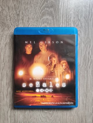 Blu-ray Señales (Signs)