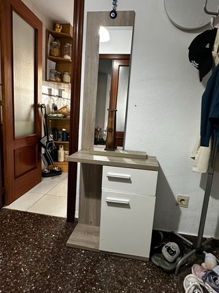 Recibidor con Espejo y Cajonera