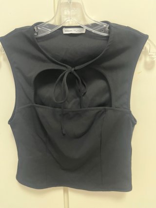 Top negro Bershka talla L