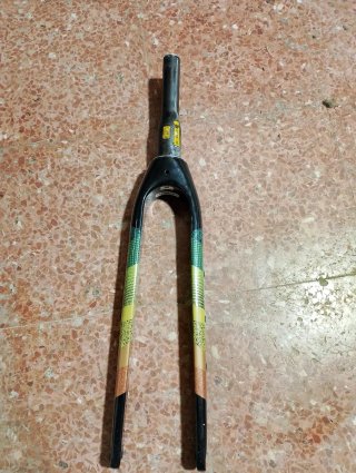Horquilla de Carbono para Bicicleta Gravel