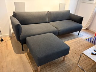 Sofá Ikea Applaryd 3 plazas + Puf Lillehem a juego