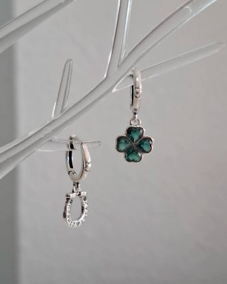 Pendientes de Aros con Trébol y Herradura