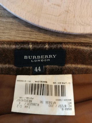Falda Burberry Talla 44