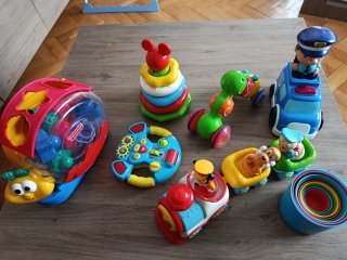 Lote de 7 juguetes para bebé