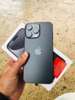 iPhone 15 Pro Max 256GB Gris