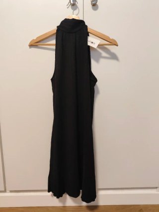 Vestido midi negro