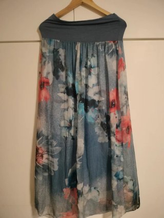Falda larga estampada floral