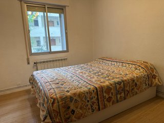 Se alquila habitación compartida