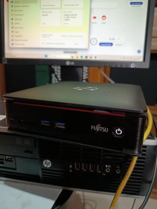 Fujitsu Esprimo Q520 i7 1TB SSD Mini W11Pro