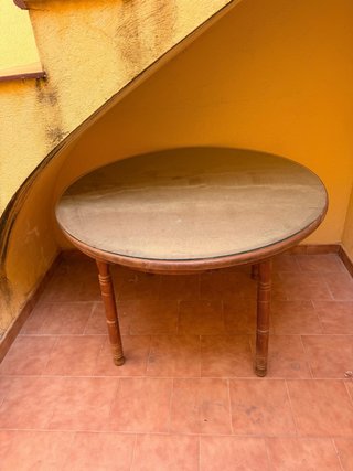 Mesa Redonda con Cristal