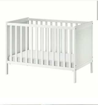 Cuna de madera blanca IKEA
