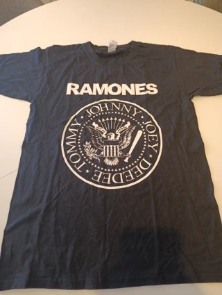 Camiseta Ramones Negra
