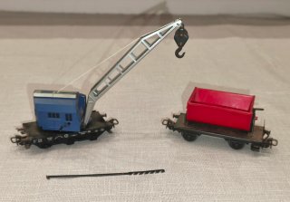 Set de vagón grúa y vagón de carga