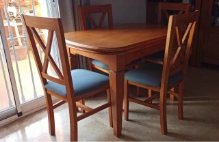 Set de 4 Sillas de Comedor de Madera