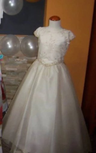 Vestido de comunión para niña y niño talla 10.