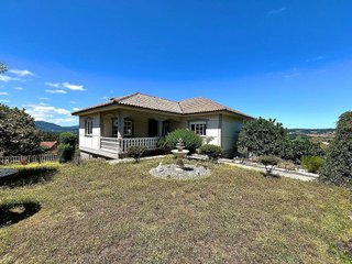 Chalet en venta en Parroquias rurales en Culleredo